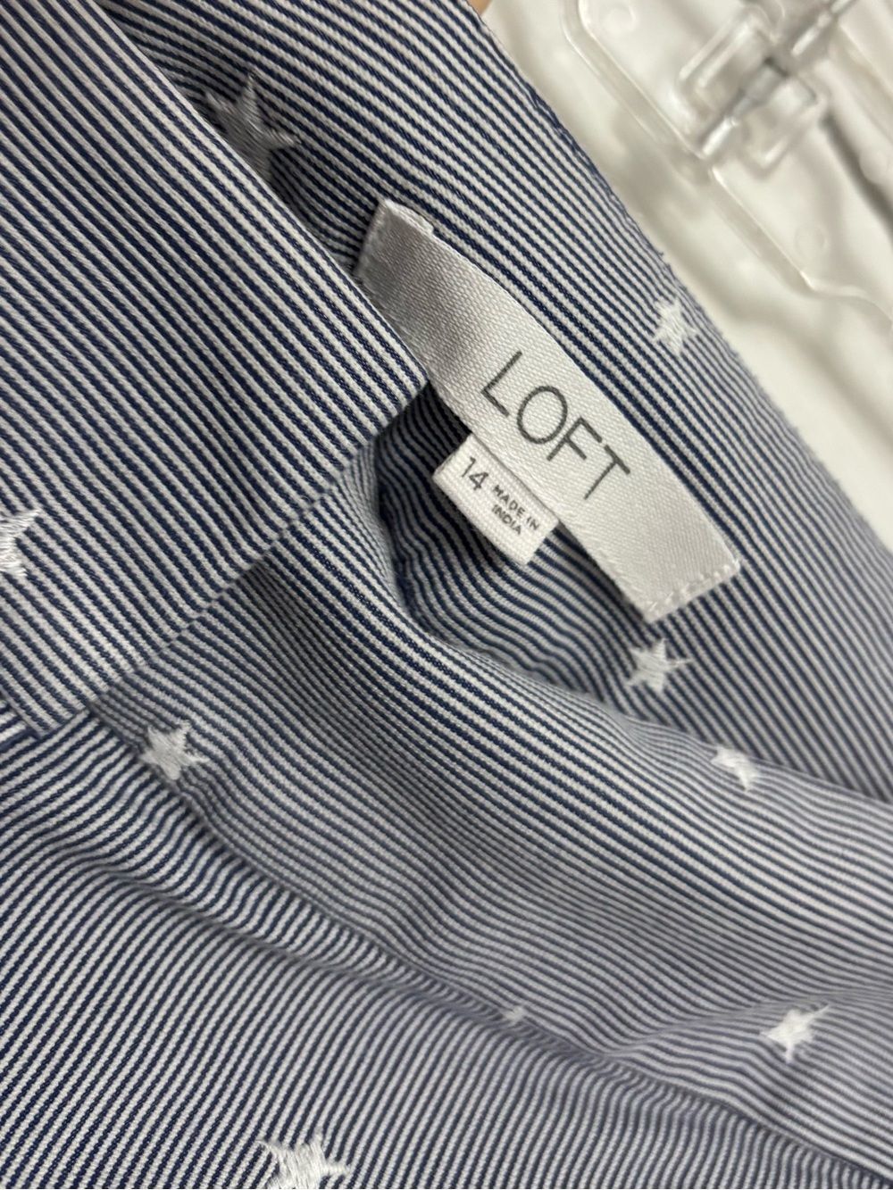 LOFT Riviera Star Print Shorts Blue White Striped Coastal Preppy Summer 14 - Picture 4 of 5